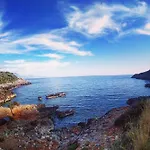 Nyaraló Velonas Mpakas Country ,steps To The Sea Proszílio