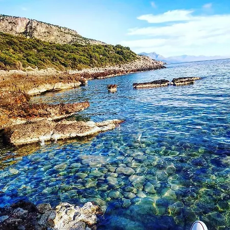 Velonas Mpakas Country ,steps To The Sea