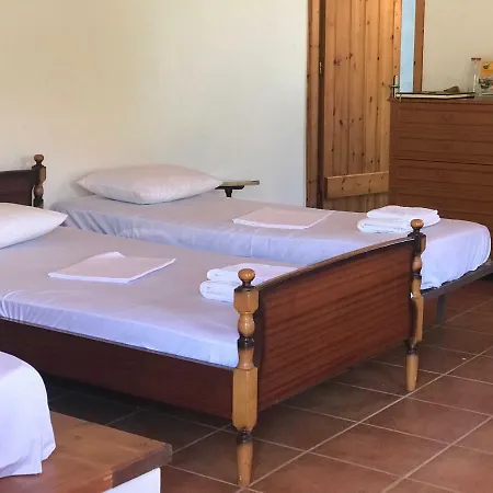 Nyaraló Velonas Mpakas Country Proszílio