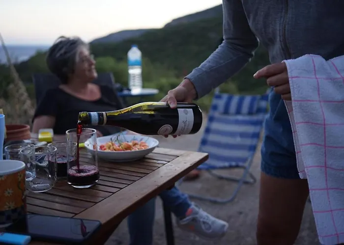 Semesterbostad Velonas Mpakas Country ,steps To The Sea