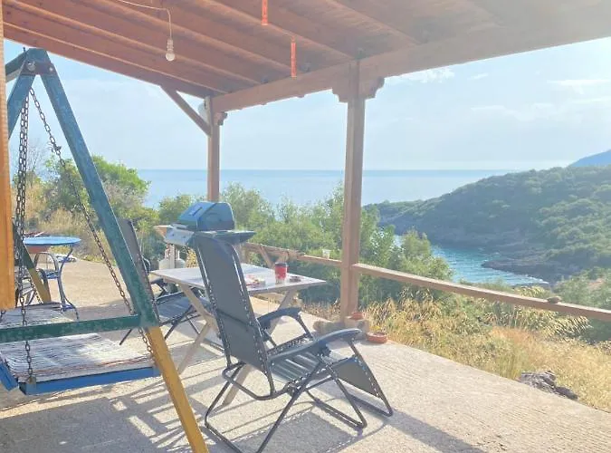 Velonas Mpakas Country ,steps To The Sea * Prosilio (Peloponnese)