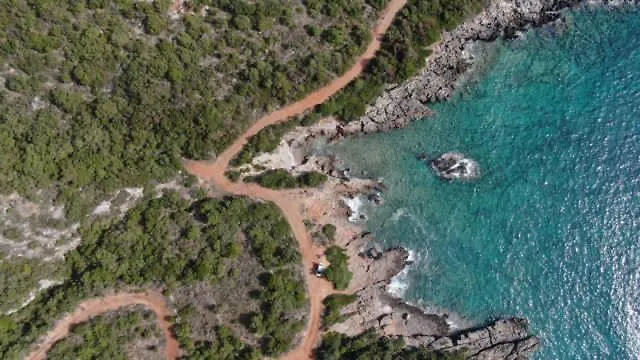 Velonas Mpakas Country ,steps To The Sea Tatil Evi