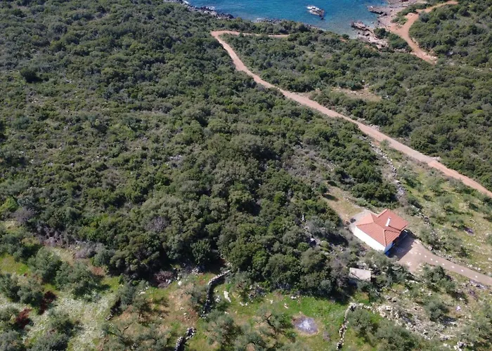 Velonas Mpakas Country ,steps To The Sea *