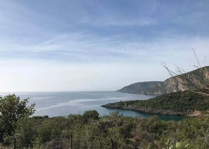 Velonas Mpakas Country ,steps To The Sea Tatil Evi *