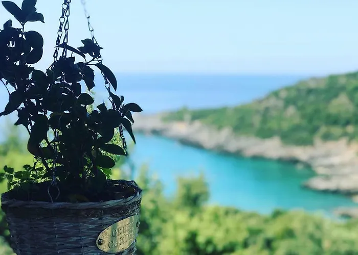 Velonas Mpakas Country ,steps To The Sea *